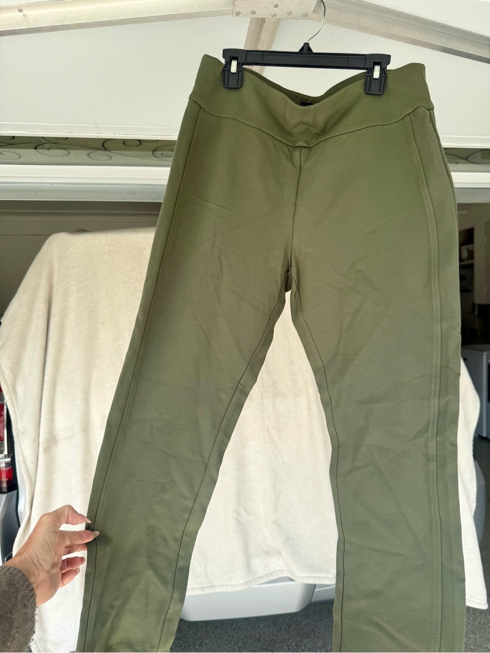 Express Olive Green Pull on Cropped Trouser